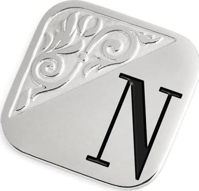 Marlù-Piastrina-quadrata-con-lettera-changy