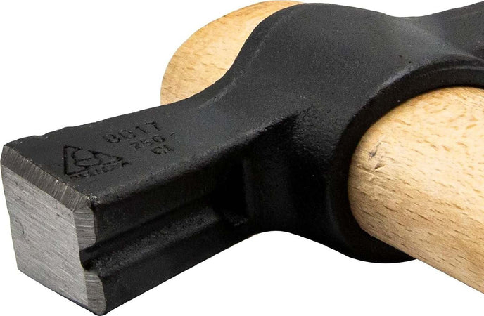Martello per carpentiere con testa in acciaio temprato e manico in legno Fai da te/Utensili elettrici e a mano/Utensili a mano/Martelli e magli/Martelli da carpentiere La Zappa - Altamura, Commerciovirtuoso.it