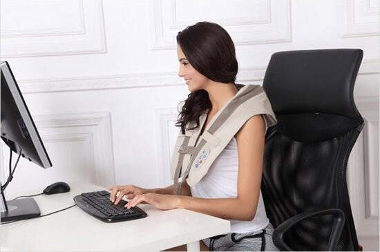 MASSAGGIATORE CINTURA CERVICALE CERVICAL MASSAGE SHAWLS  Trade Shop italia - Napoli, Commerciovirtuoso.it