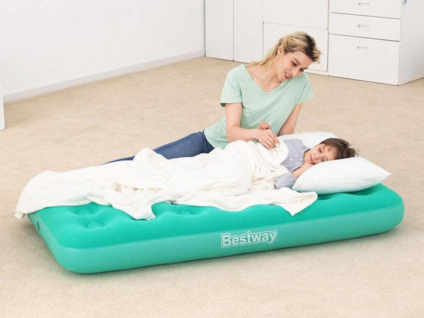 Materasso Ad Aria Gonfiabile Floccato Per Bambini 158 X 89 X 18cm 2 Colori 67918 Giochi e giocattoli/Sport e giochi all'aperto/Giochi aquatici e piscine per bambini/Canotti e gonfiabili galleggianti Trade Shop italia - Napoli, Commerciovirtuoso.it