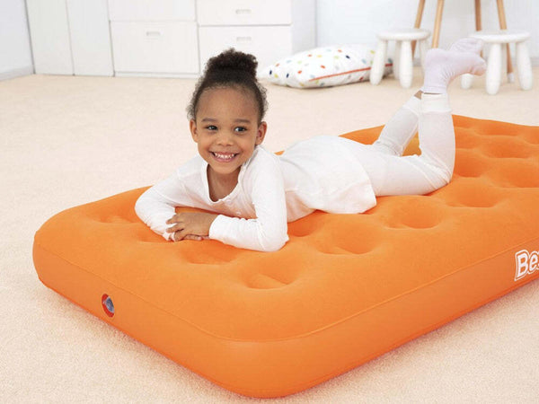 Materasso Ad Aria Gonfiabile Floccato Per Bambini 158 X 89 X 18cm 2 Colori 67918 Giochi e giocattoli/Sport e giochi all'aperto/Giochi aquatici e piscine per bambini/Canotti e gonfiabili galleggianti Trade Shop italia - Napoli, Commerciovirtuoso.it