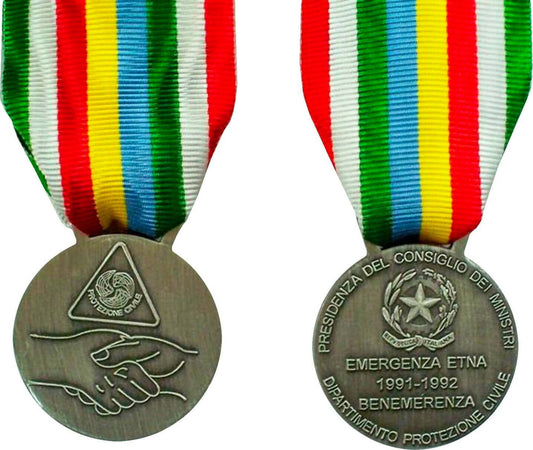 Medaglia Emergenza Etna - Nastro / Nastrino / Medaglia Sport e tempo libero/Accessori/Trofei medaglie e premi/Medaglie Il Distintivo - Pesaro, Commerciovirtuoso.it