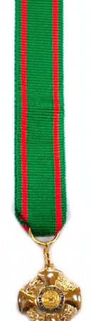 Medaglia / Spilla Da Giacca / Nastrino Da Petto Per Ufficiale Ordine Della Repubblica Per Nomina Da Cavaliere Ufficiale Al Merito Della Repubblica Omri Sport e tempo libero/Accessori/Trofei medaglie e premi/Medaglie Il Distintivo - Pesaro, Commerciovirtuoso.it