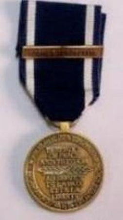 Bosnia Nato - Nastro / nastrino / medaglia