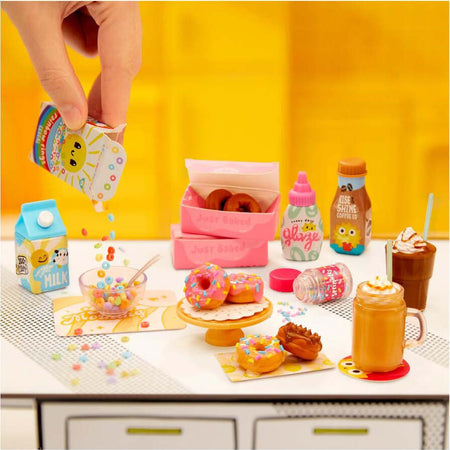MGA-Food-Series-Cafè-MINIVERSE-Assortito-D.-8,3cm-1-Pezzo
