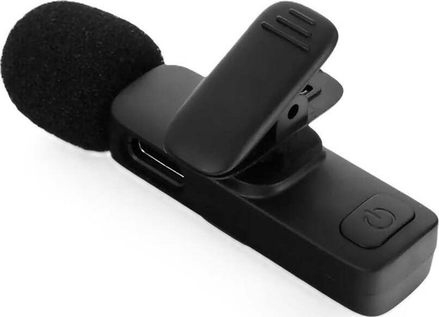 Microfono-wireless-per-smartphone-con-ingresso-lightning-o-type-c-per-registrare-streaming-e-podcast-dal-cellulare