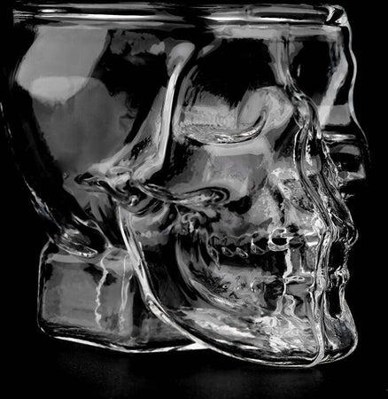 Bicchiere in vetro per shot cicchetto liquore con sagoma di teschio vodka whisky Casa e cucina/Stoviglie/Bicchieri e cristalli/Bicchieri da Shot Trade Shop italia - Napoli, Commerciovirtuoso.it