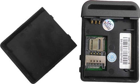 MINI LOCALIZZATORE TK102B SATELLITARE GPRS GPS GSM ANTIFURTO TRACKER AUTO TF Elettronica/GPS Trova oggetti e accessori/GPS per auto Trade Shop italia - Napoli, Commerciovirtuoso.it