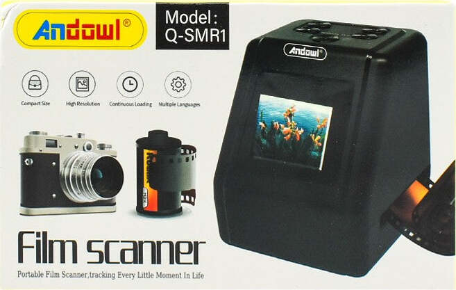 Mini Scanner Digitale Per Pellicole Diapositive Negativi Film Portatile Q-smr1 Elettronica/Foto e videocamere/Film scanner Trade Shop italia - Napoli, Commerciovirtuoso.it