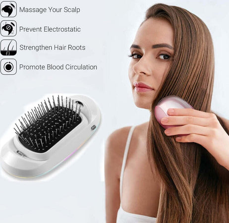 Mini Spazzola Massaggiante Capelli Ionica Scioglinodi A Batterie Portatile Salute e Bellezza > Cura dei Capelli > Spazzole per capelli Trade Shop italia - Napoli, Commerciovirtuoso.it