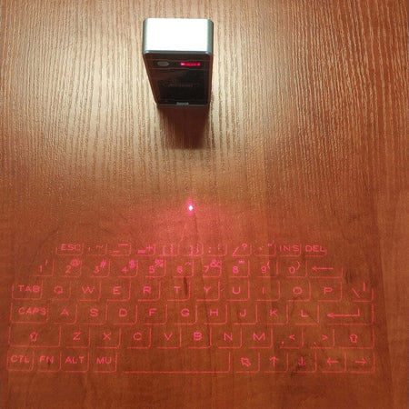 Mini Tastiera A Proiezione Laser Virtuale Wireless Bluetooth Smartphone Q-wx100 Elettronica/Informatica/Accessori/Tastiere Mouse e periferiche di input/Tastiere Trade Shop italia - Napoli, Commerciovirtuoso.it