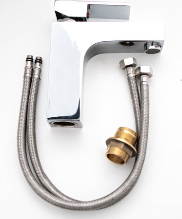 Miscelatore Rubinetto Lavabo da Bagno Erogazione con Aeratore Modello Spazio Fai da te/Attrezzature per cucine e bagni/Impianti per la cucina/Rubinetti da cucina/Rubinetti per lavelli da cucina Ogomondo - Martina Franca, Commerciovirtuoso.it