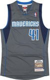 MITCHELL-&-NESS-Canotta-Basket-Uomo-Nba-Alternate-Jersey-2003-No-41-Dirk-Nowitzki-Dalmav-Grey-da-uomo