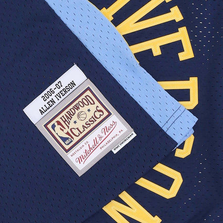 MITCHELL-&amp;-NESS-Canotta-Basket-Uomo-Nba-Alternate-Jersey-Hardwood-Classics-No-3-Allen-Iverson-2006-07-Dennug-Original-Team-Colors-da-uomo