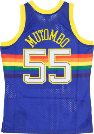 MITCHELL-&amp;-NESS-Canotta-Basket-Uomo-Nba-Swingman-Jersey-Hardwood-Classics-No-55-Dikembe-Mutombo-1991-92-Dennug-Road-Original-Team-Colors-da-uomo