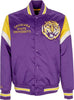 MITCHELL-&amp;-NESS-Giubbotto-Bomber-Uomo-Ncaa-Heavyweight-Satin-Jacket-Loutig-Purple-da-uomo
