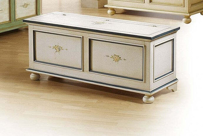 MOBILI-2G---Cassapanca-in-legno-bianco-con-profilo-azzurro-L.120-x-P.44-H.51