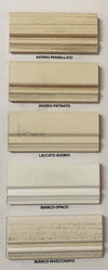 MOBILI-2G---COMODINO-CLASSICO-3-CASSETTI-IN-LEGNO-BIANCO-L.56-P.41-H.68