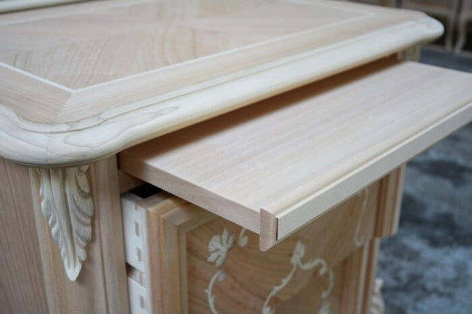 MOBILI-2G---COMODINO-CLASSICO-IN-LEGNO-2-CASSETTI-1-TIRETTO-FINITURA-BASSANO-L.61-P.41-H.71