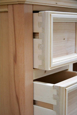 MOBILI-2G---COMODINO-CLASSICO-IN-LEGNO-3-CASSETTI-FINITURA-BASSANO-L.55-P.36-H.70