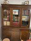 MOBILI-2G---CRISTALLIERA-3-PORTE-IN-LEGNO-NOCE-ARTE-POVERA-155x42x210