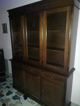 MOBILI-2G---CRISTALLIERA-3-PORTE-IN-LEGNO-NOCE-ARTE-POVERA-155x42x210