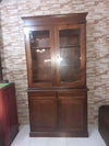 MOBILI-2G---CRISTALLIERA-IN-LEGNO-NOCE-ARTE-POVERA-TINTA-NOCE-103X42X206
