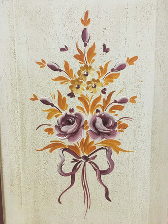 MOBILI-2G---CRISTALLIERA-NAPOLETANA-ARTE-POVERA-BIANCO-INVECCHIATO-CON-DECORI-L.150-P.43-H.208