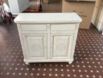 MOBILI-2G---MADIA-CREDENZA-IN-LEGNO-BIANCO-INVECCHIATO-E-DECORI-L.104-P.43-H.98