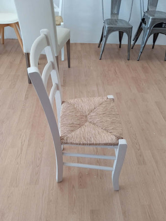 MOBILI-2G---SET-02-SEDIE-IN-LEGNO-MASSELLO-FINITURA-ANILINA-BIANCO/PAGLIA