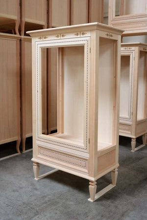 MOBILI-2G---VETRINA-CLASSICA-1-PORTA-1-CASSETTO-IN-LEGNO-GREZZO-L.75-P.43-H.135