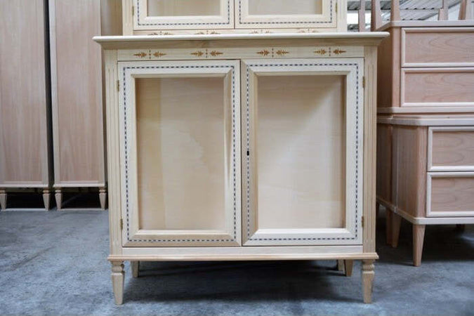 MOBILI-2G---VETRINA-CLASSICA-IN-LEGNO-2-PORTE-FINITURA-BASSANO-L.106-P.41-H.100