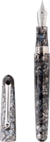 MONTEGRAPPA Penna Montegrappa stilografica Elmo Ambiente Charcoal realizzata in materiali riciclati.