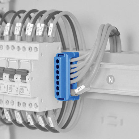 Morsettiere di ripartizione unipolari, per collegamento cavi elettrici Fai da te/Materiale elettrico/Cablaggio di superficie/Morsettiere La Zappa - Altamura, Commerciovirtuoso.it
