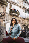 Motociclista-Donna---Biker-Donna-Azzurro-Tamponato-in-vera-pelle