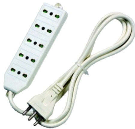 Multipresa bipasso con cavo e spina 10/16 A 5 uscite bivalenti in linea