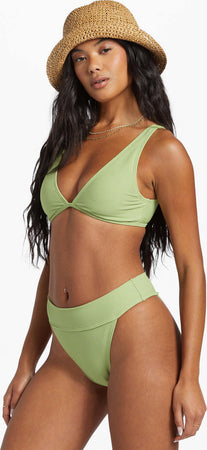 Mutandina-Billabong-Tanlines-Aruba