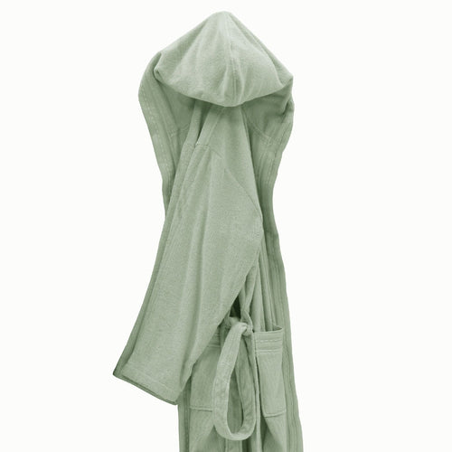 Accappatoio Trendy Mirabello Carrara in spugna 100% cotone, con cappuccio, tasche e cintura, tessuto morbido e raffinato, Made in Italy.