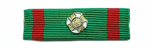 Nastrino Cavaliere Ordine Della Repubblica per Uniforme Militare Casa e cucina/Hobby creativi/Cucito/Rifiniture e abbellimenti/Applique patch e toppe Il Distintivo - Pesaro, Commerciovirtuoso.it