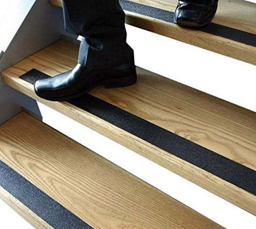 Nastro Adesivo Antiscivolo Per Scale Legno Pavimento Interno Esterni 5mt 50mm Casa, arredamento e bricolage > Bricolage e fai da te > Nastri Trade Shop italia - Napoli, Commerciovirtuoso.it