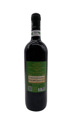 Vino Rosso Nero D'Avola