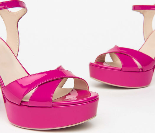 Nero-Giardini-sandalo-in-vernice-fuxia-E410212D609