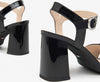 Nero-Giardini-sandalo-in-vernice-nero-con-catena