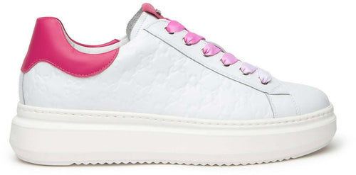 Nerogiardini Sneakers Bonna in Pelle E40991D Lacci Suola in Gomma