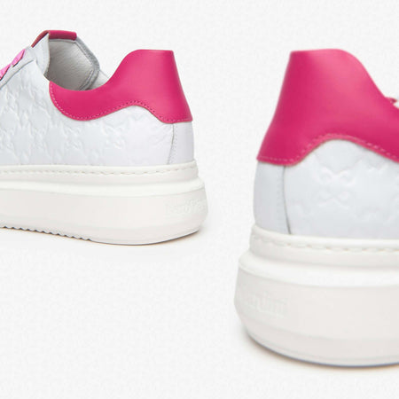 Nerogiardini Sneakers Bonna in Pelle E40991D Lacci Suola in Gomma