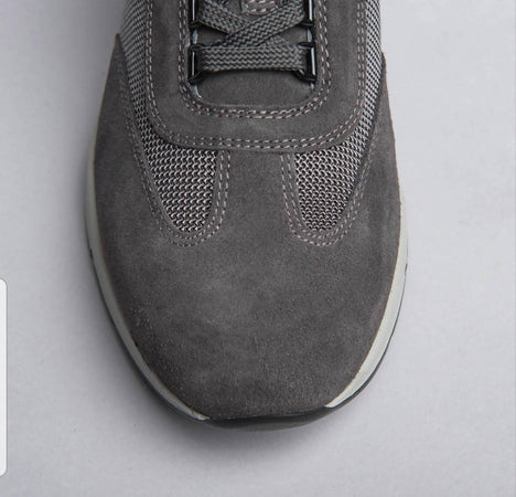 Nerogiardini Sneakers Casual Uomo Lacci Suola in Gomma Camoscio Scarpe Made in Italy Scamosciate I001820u