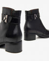 Nerogiardini Stivali Bassi Donna  tronchetti in pelle I411270D