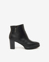 Nerogiardini Stivali donna tronchetti in pelle con tacco I411200D100 Nero