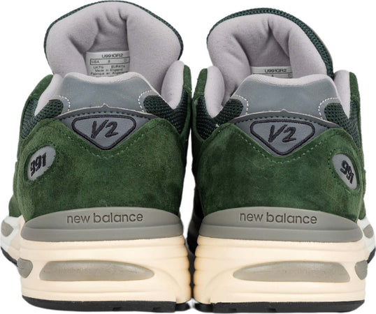 NEW-BALANCE-Made-in-UK-991v2-sneakers-in-Green-da-uomo