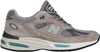 NEW-BALANCE-Made-in-UK-991v2-Sneakers-in-Grey-da-uomo